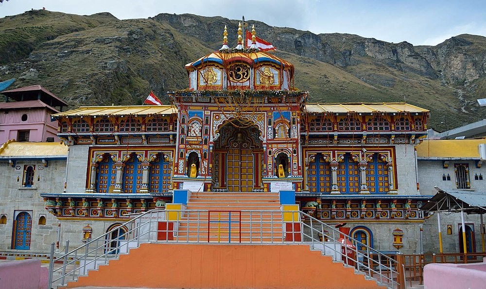 Unveiling the Ultimate Badrinath Yatra. A Spiritual Journey Like No Other.
